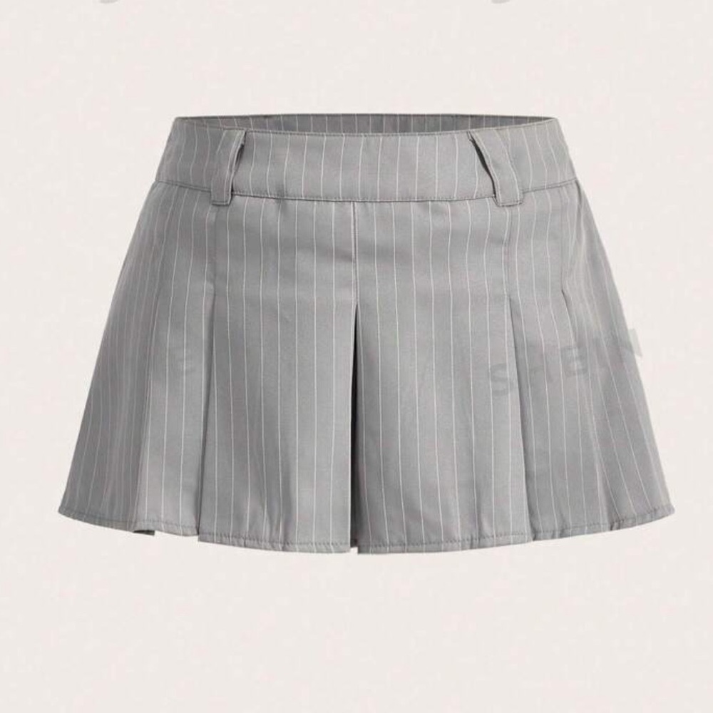 Striped Print Pleated Skirt